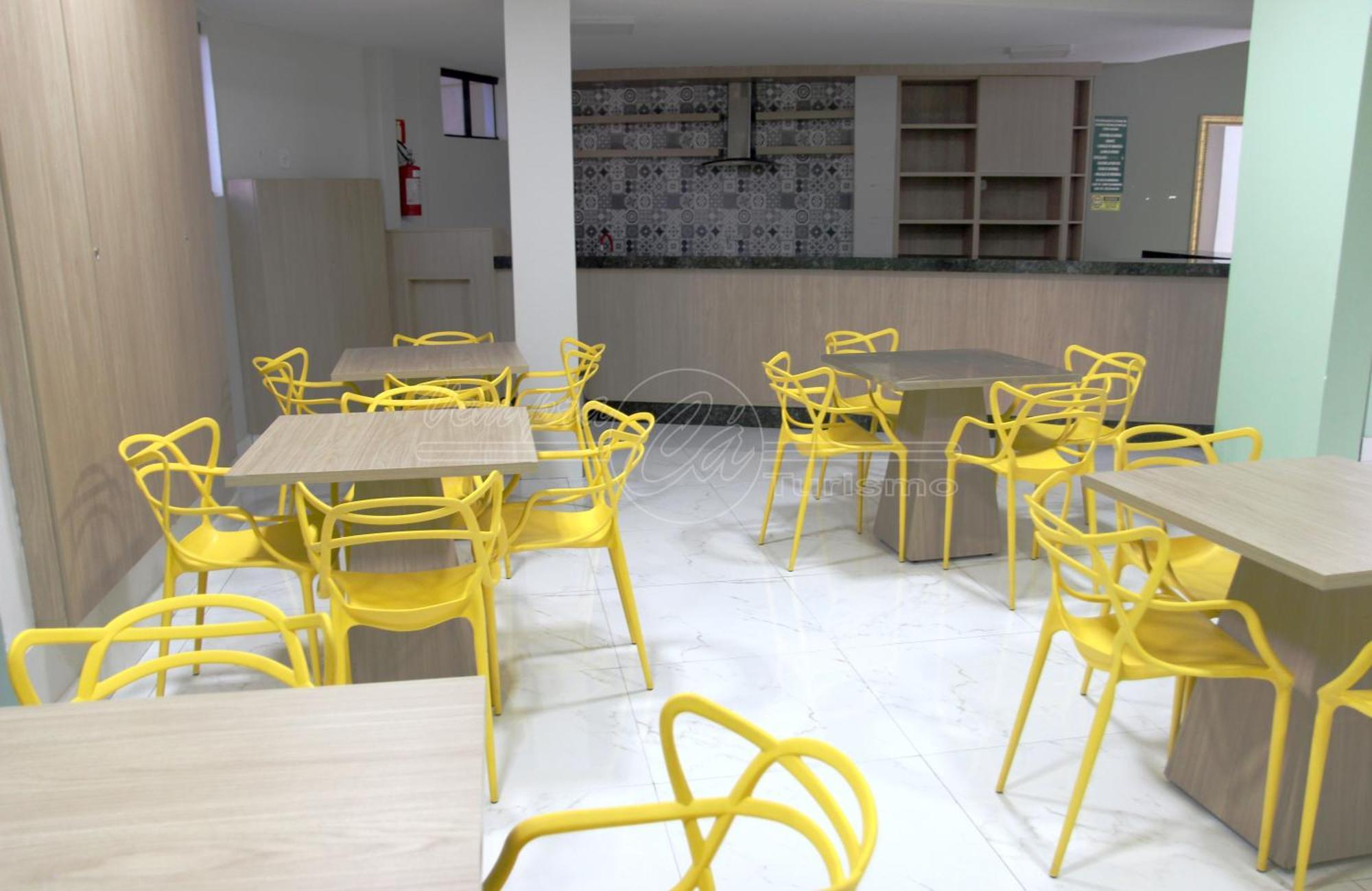 Apartamento Ctc Araras, Com Piscina Inclusa, - Vpc *